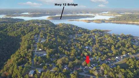 View/Area - 16496 Willow Dr, Rogers, AR 72756 photo 8 of 9