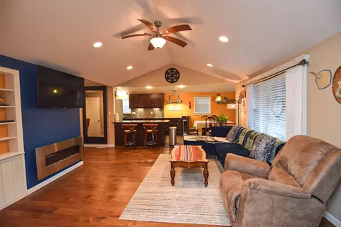 Living - 16496 Willow Dr, Rogers, AR 72756 photo 3 of 3