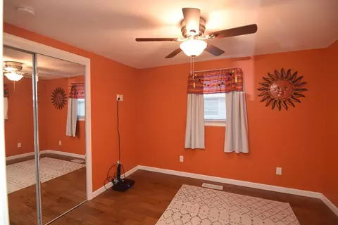 Bedroom - 16496 Willow Dr, Rogers, AR 72756 photo 1 of 5