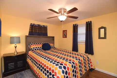 Bedroom - 16496 Willow Dr, Rogers, AR 72756 photo 3 of 5