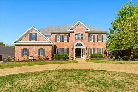 814 Emerson Ln, Fayetteville, AR 72701