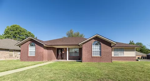 604 Aspen Pl, Prairie Grove, AR 72753