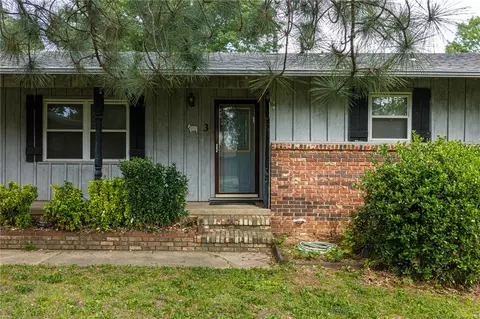3 Hilltop Pl, Van Buren, AR 72956