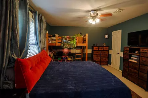 Bedroom - 40 Windwood Loop, Conway, AR 72034 photo 4 of 6
