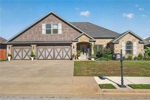 1508 Shook Dr, Cave Springs, AR 72718