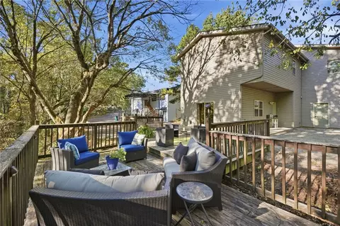 2080 Van Buren, Eureka Springs, AR 72632