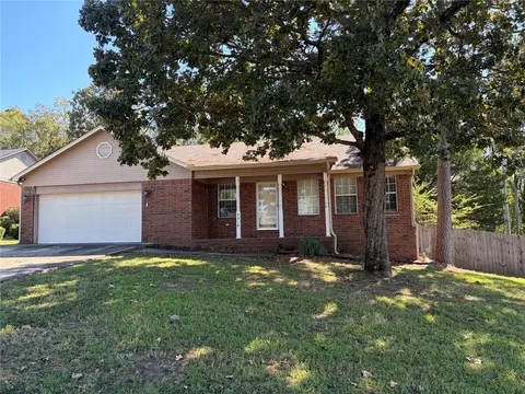 4318 Tanya Cir, Russellville, AR 72802