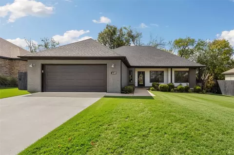 449 N Tacoma St, Farmington, AR 72730