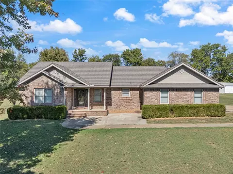204 E Madison 7396 Rd, Hindsville, AR 72738