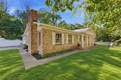 15995 Viney Grove Rd, Fayetteville, AR 72704