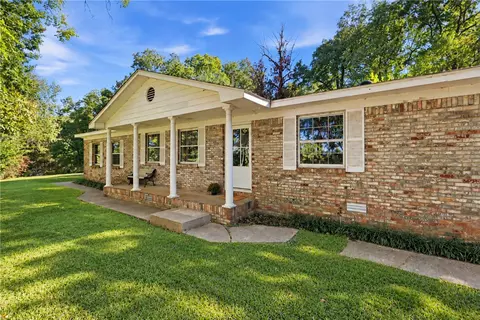 15995 Viney Grove Rd, Fayetteville, AR 72704
