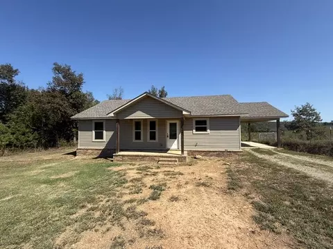 226 Private Road 3533, Clarksville, AR 72830