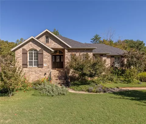 3218 E Idlewood Way, Fayetteville, AR 72703