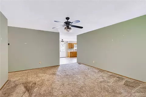 Living - 520 E Gordon Ave, Harrison, AR 72601 photo 1 of 4