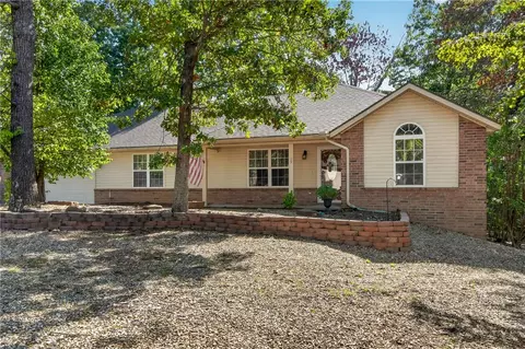 19 Headley Cir, Bella Vista, AR 72714