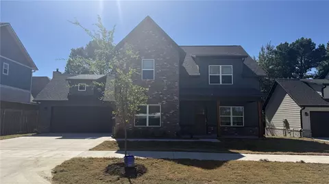 209 W Pear St, Fayetteville, AR 72703