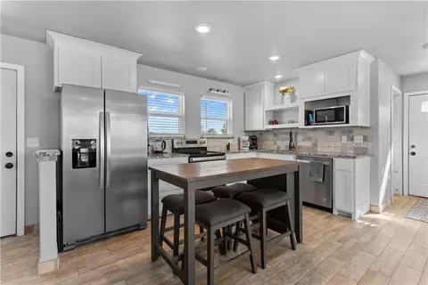 Kitchen - 575 Nc 1555, Compton, AR 72624 photo 1 of 5