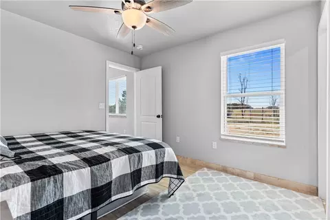 Bedroom - 575 Nc 1555, Compton, AR 72624 photo 4 of 7