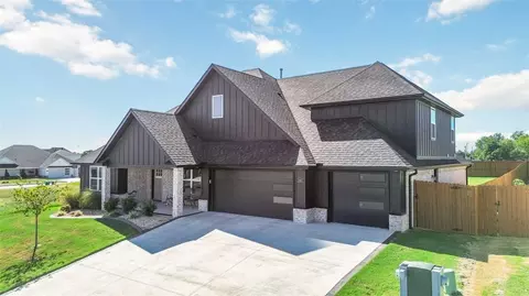 Exterior - 1580 Lariat Cir, Centerton, AR 72719 photo 3 of 6