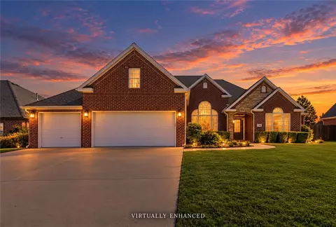 1218 NE Waverly, Bentonville, AR 72712