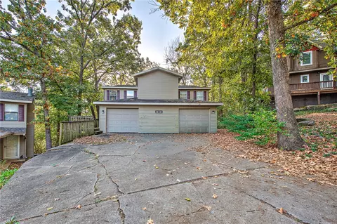 3242 3248 Kings Cross, Fayetteville, AR 72703