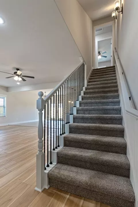 Entry Way - 413 Ryder St, Gentry, AR 72734 photo 1 of 2