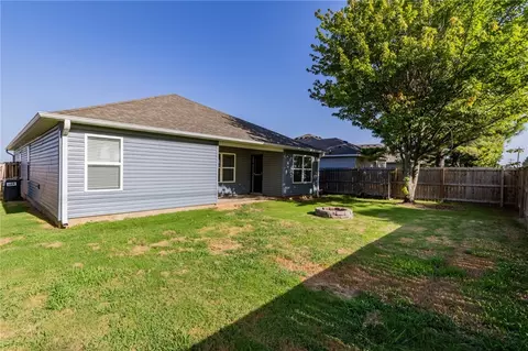 Exterior - 3707 S 1st Pl, Rogers, AR 72758 photo 5 of 5