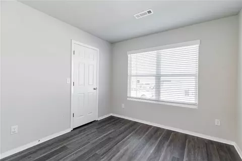 Bedroom - 3707 S 1st Pl, Rogers, AR 72758 photo 3 of 3