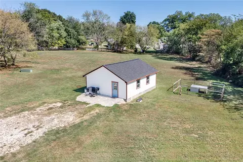 404 W Bean St, Lincoln, AR 72744