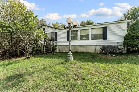 963 NW Peterson Rd, Highfill, AR 72713