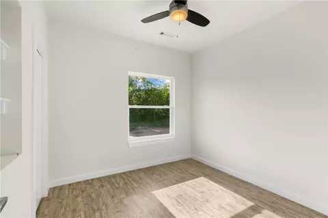 Bedroom - 18398 71 Hwy, Jane, MO 64856 photo 1 of 3
