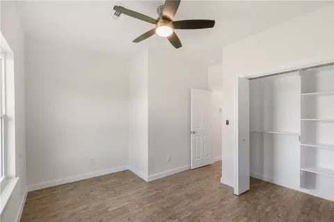 Bedroom - 18398 71 Hwy, Jane, MO 64856 photo 3 of 3
