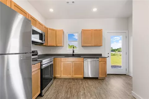 Kitchen - 18398 71 Hwy, Jane, MO 64856 photo 1 of 5