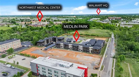 3339 SE Mp Pkwy #307, Bentonville, AR 72712