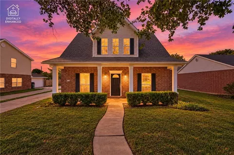1407 N Heritage Ave, Fayetteville, AR 72704