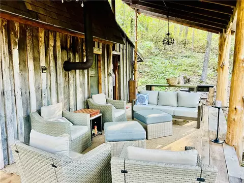 Exterior - 258 Primitive Trl, Marshall, AR 72650 photo 6 of 18