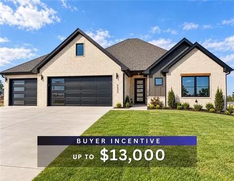 1600 Crystal Clear Ln, Cave Springs, AR 72718