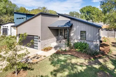 944 W Boone St, Fayetteville, AR 72701
