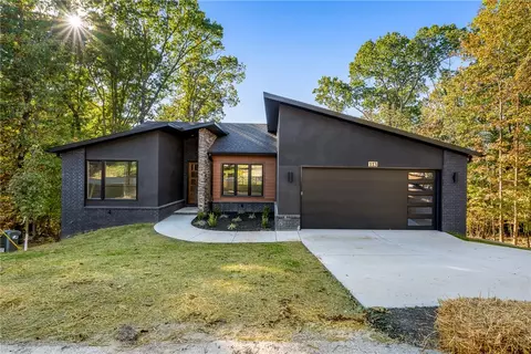 113 Pimlico Dr, Bella Vista, AR 72715