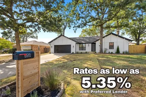 1326 Quail Run Cir, Bentonville, AR 72712