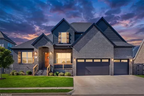 5910 SW Twining Rd, Bentonville, AR 72713