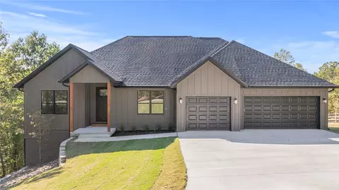23 Halladale Ln, Bella Vista, AR 72715