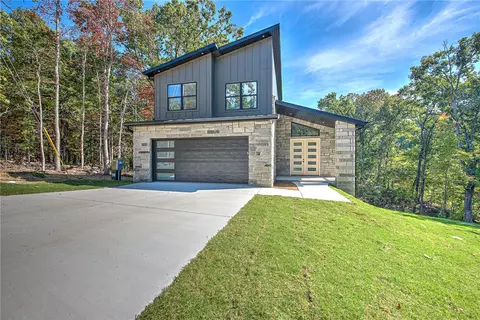 11 Skelmorlie Ln, Bella Vista, AR 72715