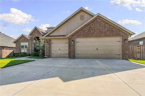 Exterior - 251 Ambry Loop, Centerton, AR 72719 photo 2 of 6