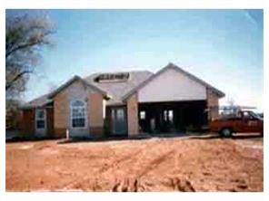 819 Grandy, Lowell, AR 72745 photo 1