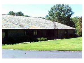 818 Summit Dr, Rogers, AR 72756 photo 1