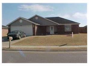 530 Walker St, Centerton, AR 72719 photo 1