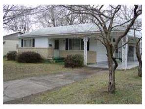208 Sunset E, Springdale, AR 72764 photo 1