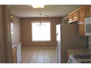 402 Township St, Centerton, AR 72719 photo 3