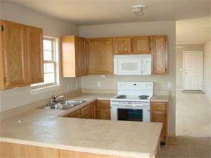 2736 Hampshire, Springdale, AR 72764 photo 3